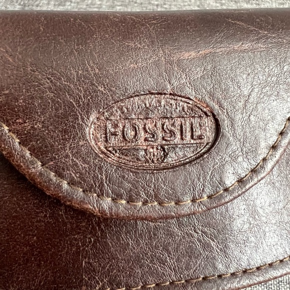 Fossil Vintage Brown Leather Glasses Sunglasses Case Half Moon 80s 90s Classic - Picture 5 of 13